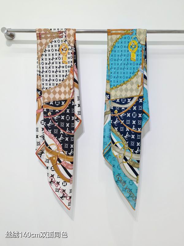 Hermes Scarf 140X140cm 70%羊绒30%真丝 E091803